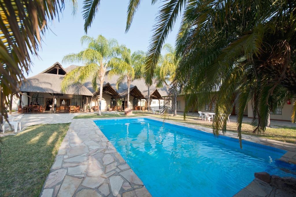 Oshakati Country Otel Dış mekan fotoğraf