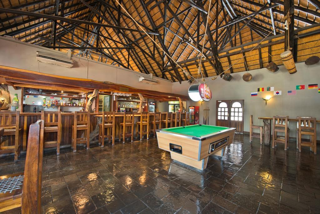 Oshakati Country Otel Dış mekan fotoğraf
