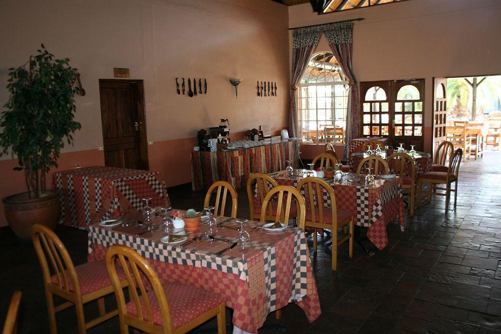 Oshakati Country Otel Dış mekan fotoğraf
